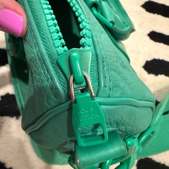 Keepall Bandouliere Bag Monogram Taurillon Leather 25 green rare AUTH ex cond - Picture 2 of 15